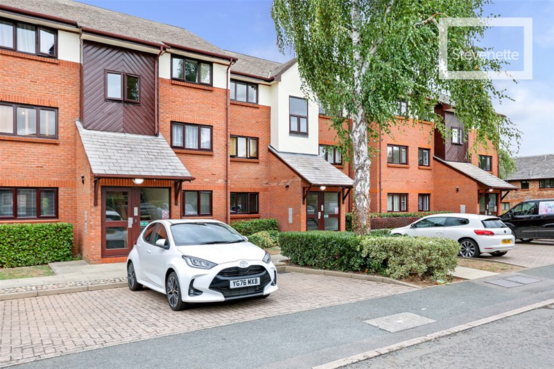 Maple Gate, Loughton